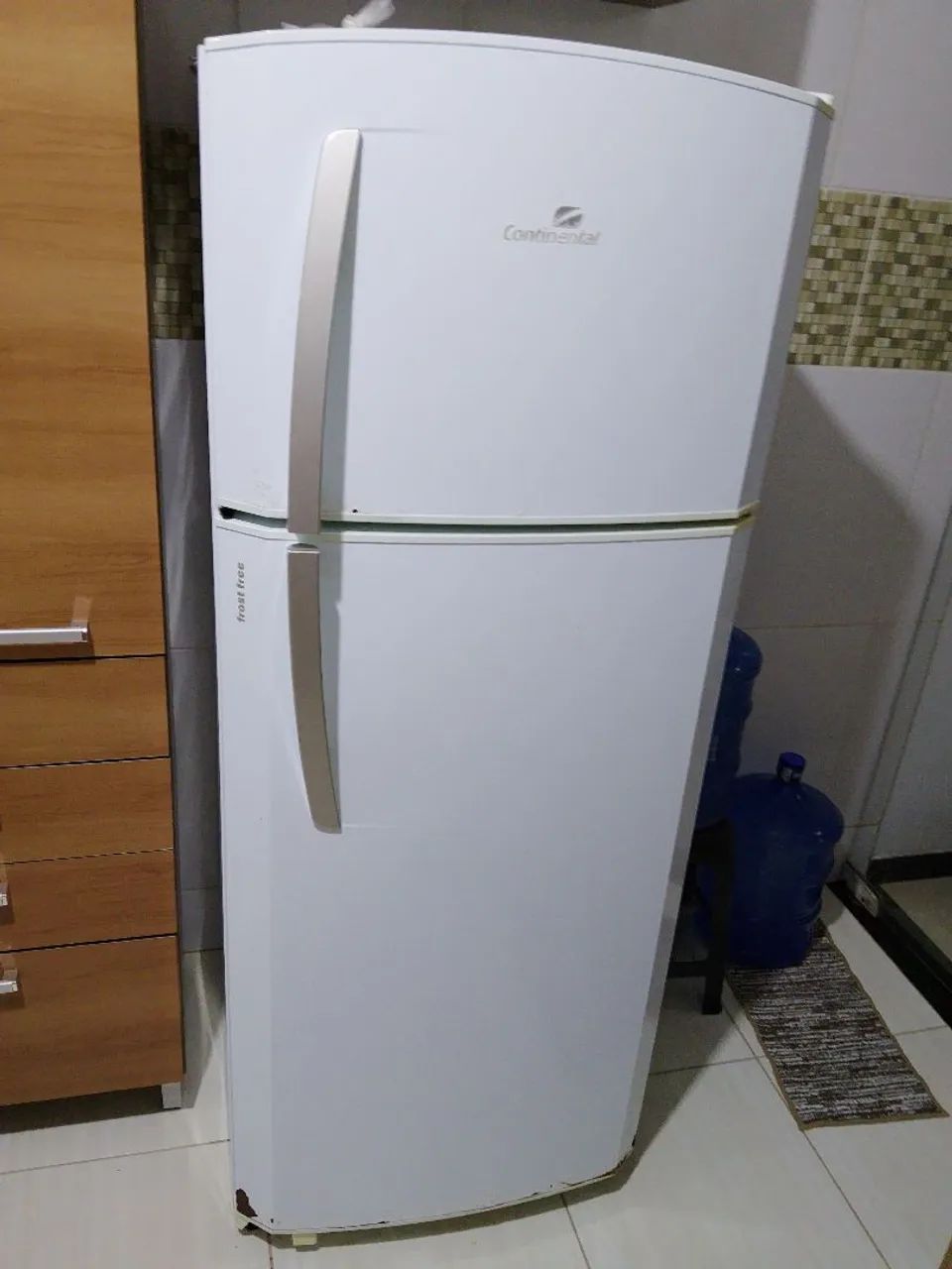 Vendo Geladeira com DEFEITO 