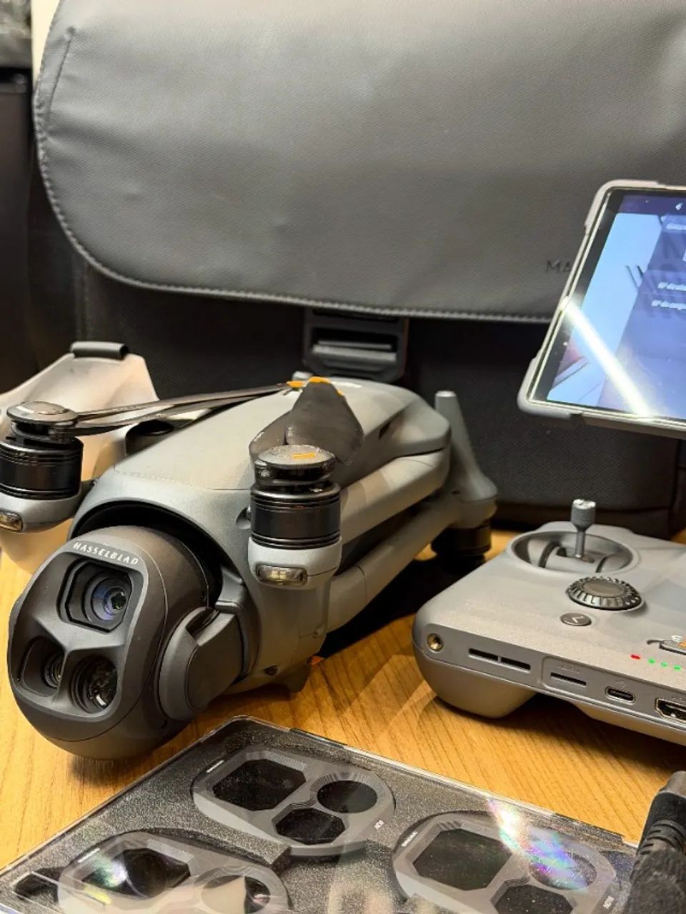 Drone DJI Mavic 4 Pro FlyMore Combo Seminovo - Foto 4