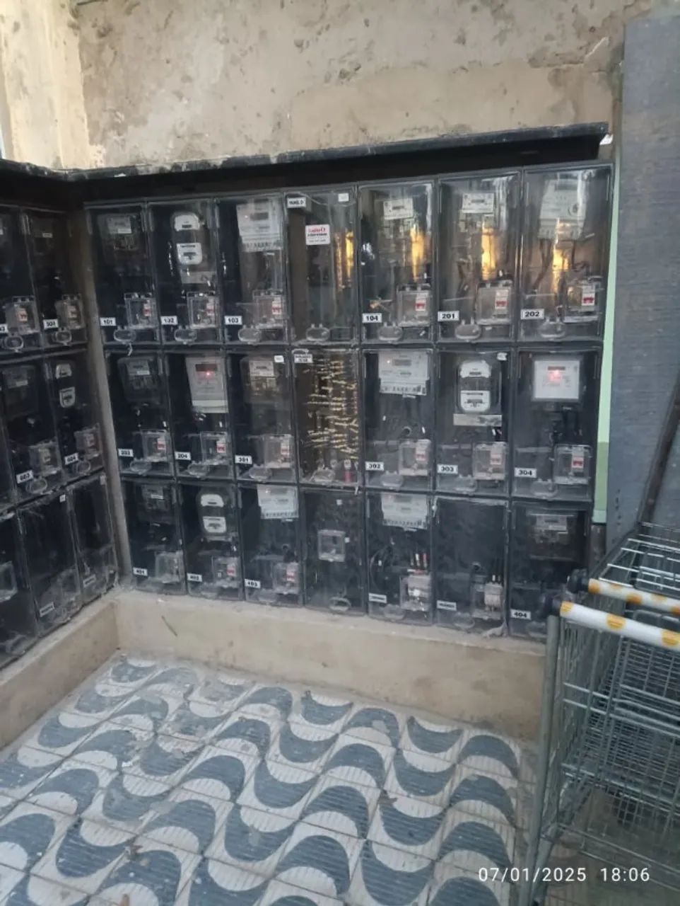 INSTALADOR SOLAR E ELETRICISTA  - Foto 5