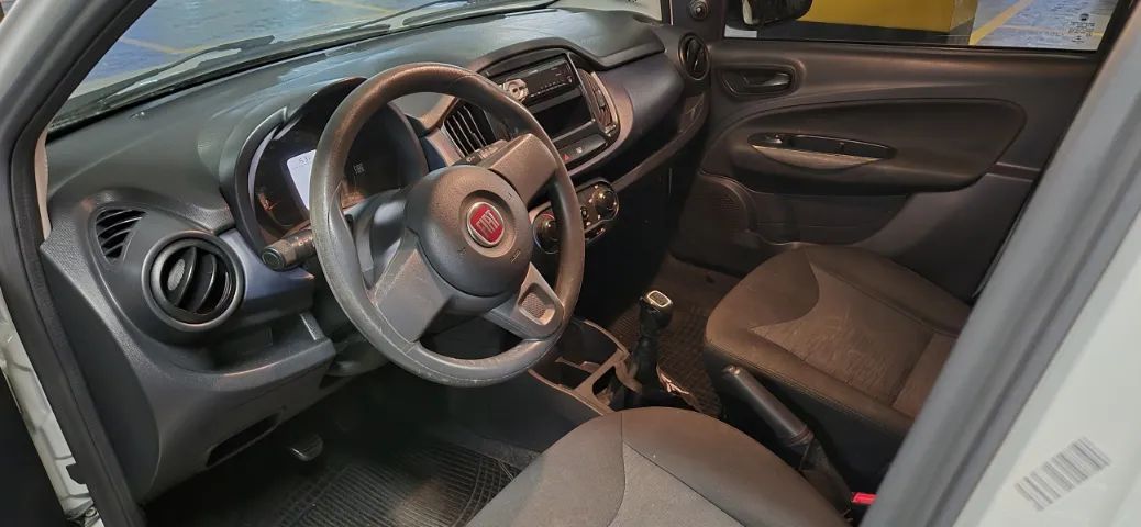 Fiat Uno Drive 1.0 Flex 6V 5P 2018 - Foto 4