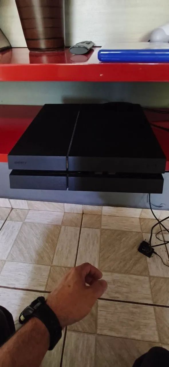 Vendo vídeo game ps4 - Foto 3
