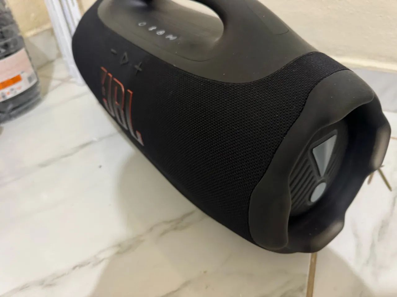Bom Box 4