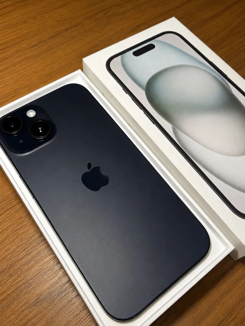 iPhone 15 Preto - 256 GB