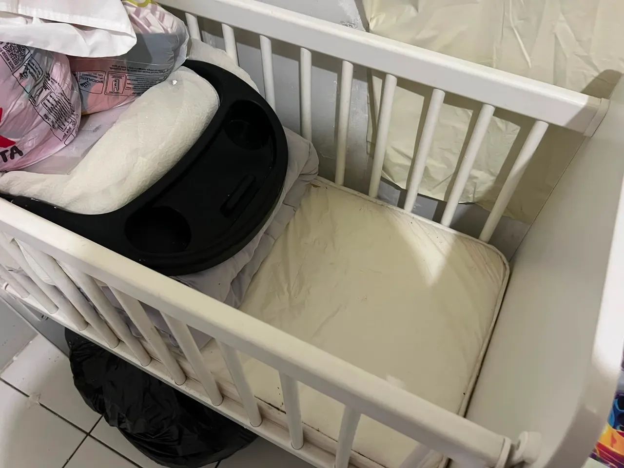 MINI BERÇO COM COLCHÃO 