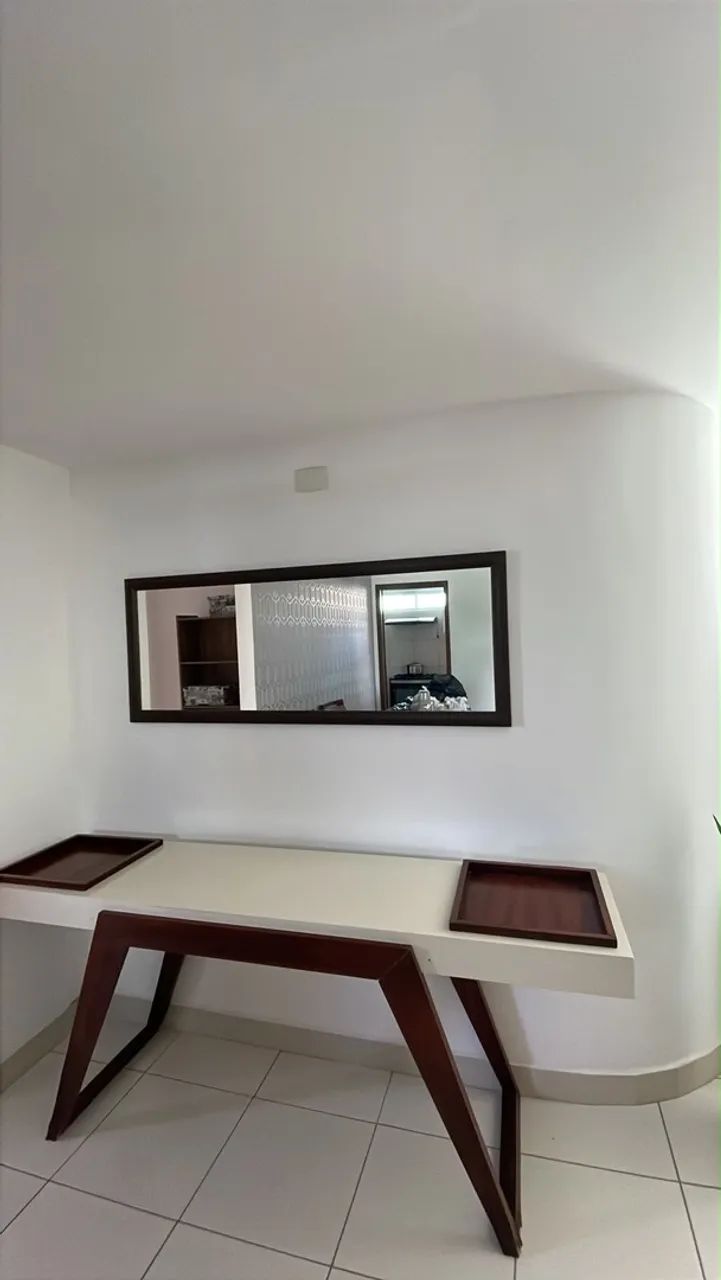 Aparador de Sala Moderno com Design Sofisticado