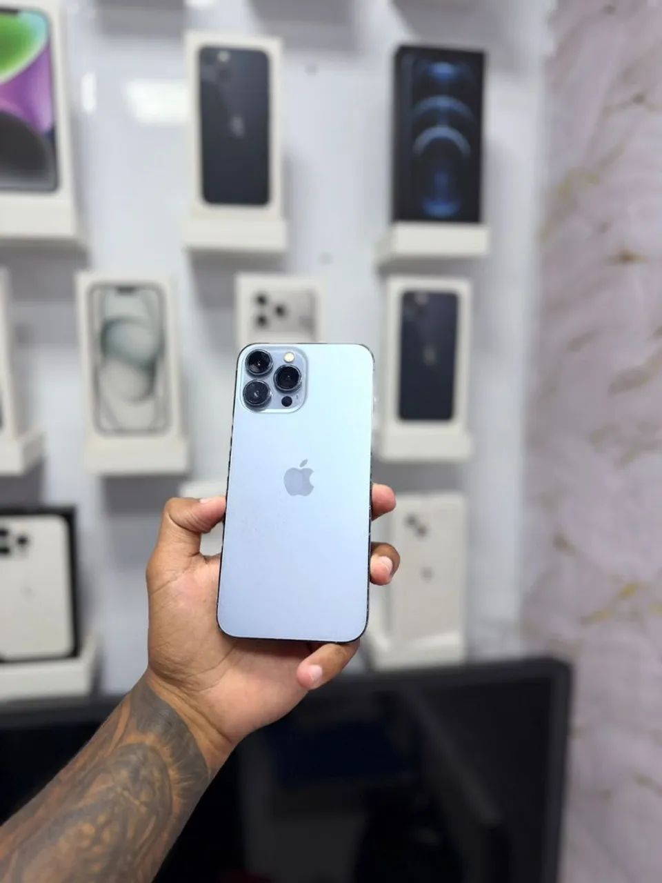IPHONE 13 PRO 128GB<br>R$ 2.699,00