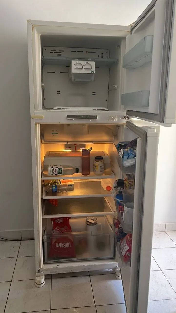 Geladeira consul