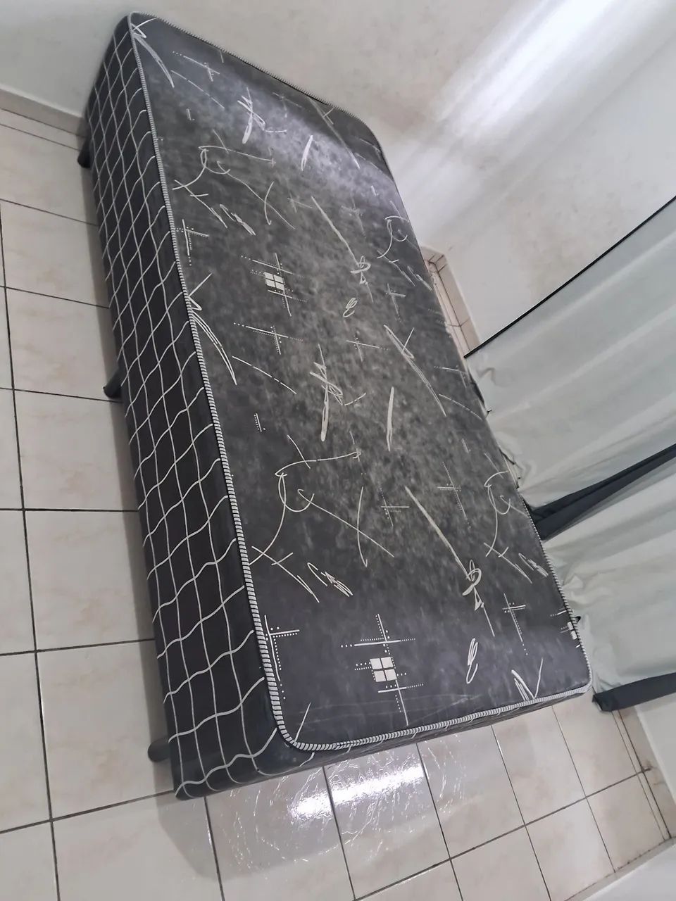 Cama conjugada de solteiro 