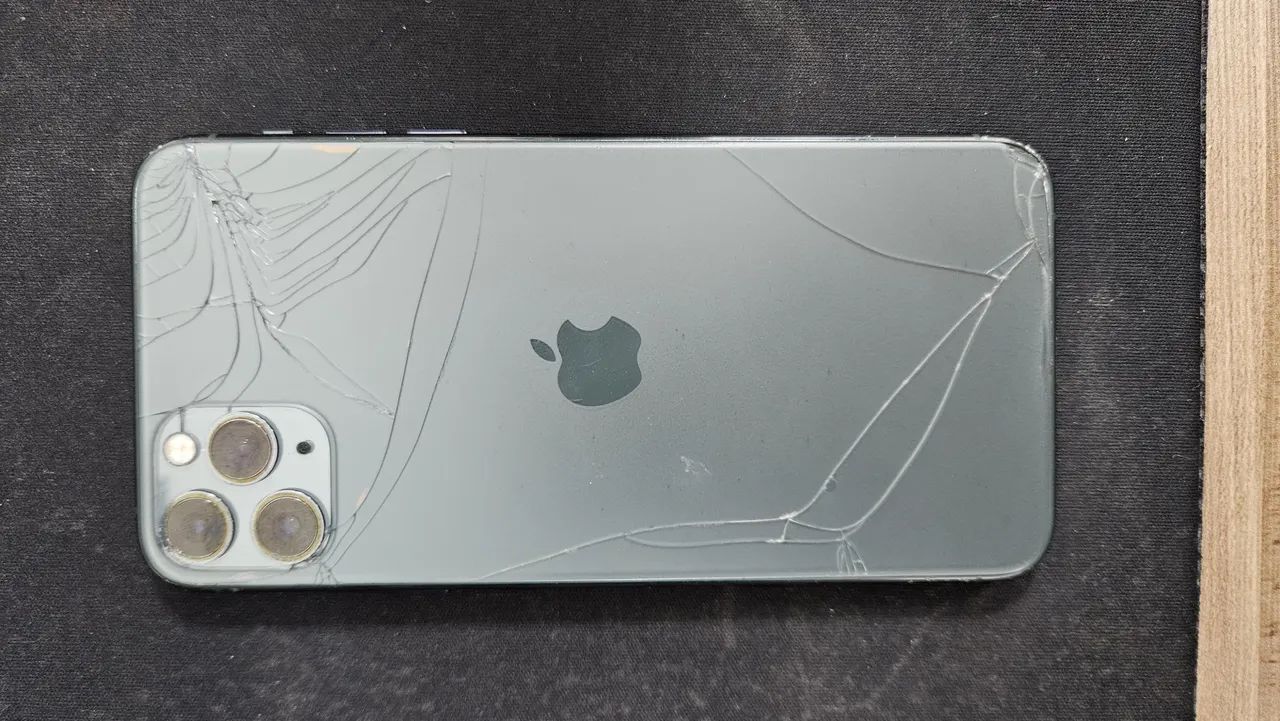 Vende-se IPhone 11pro Max  - Foto 3