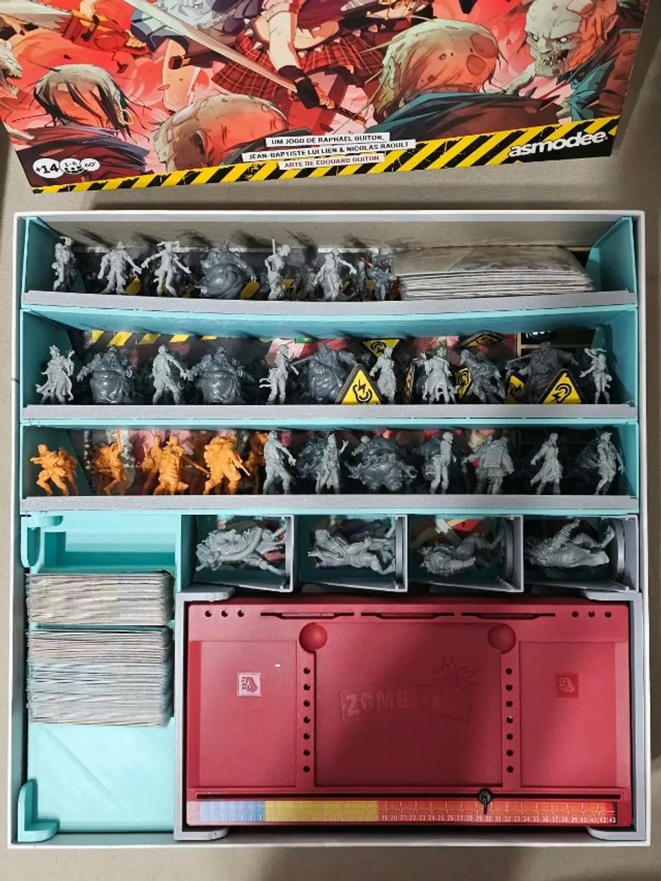 Zombicide 2a Edição + Sleeves + Insert 3d - Foto 3