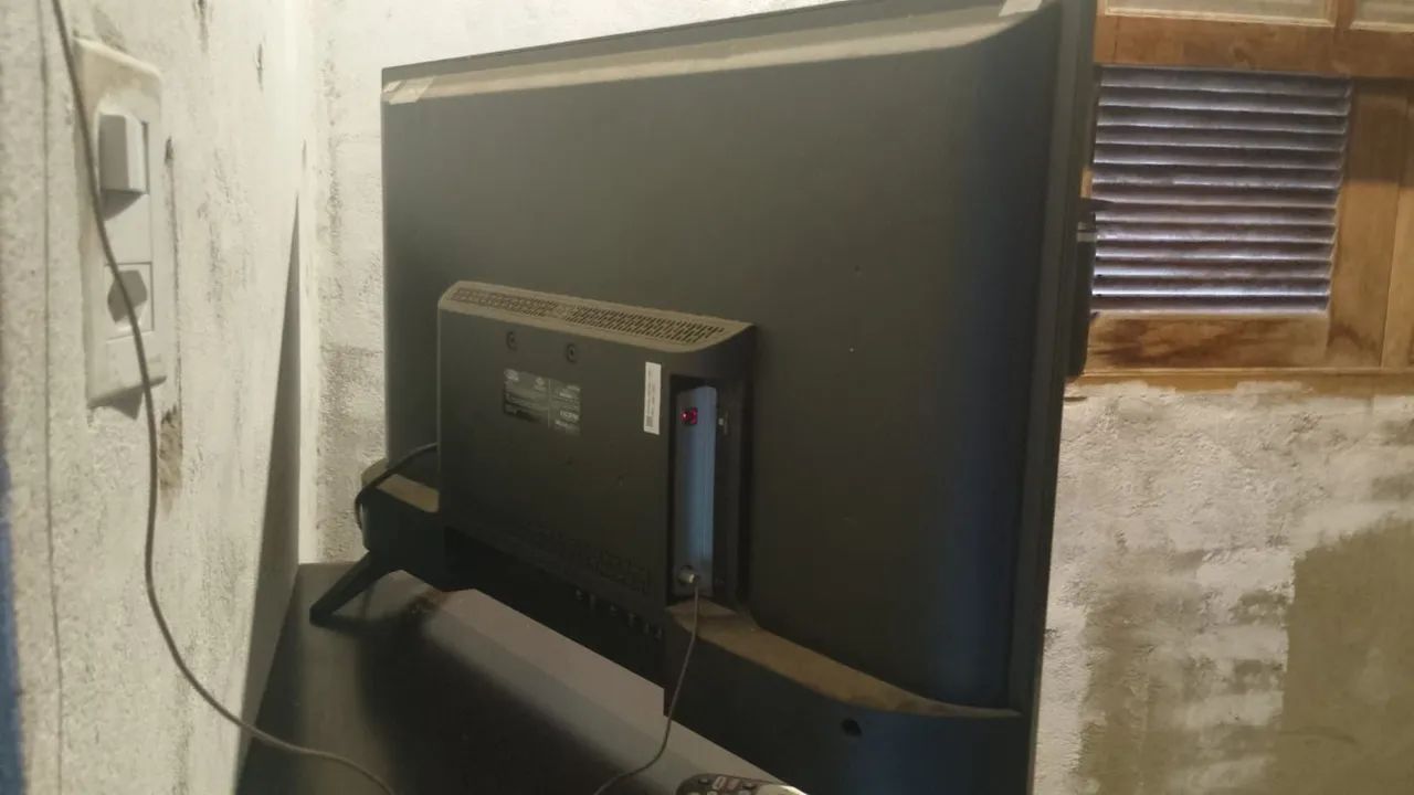 Tv 32 polegadas  - Foto 4