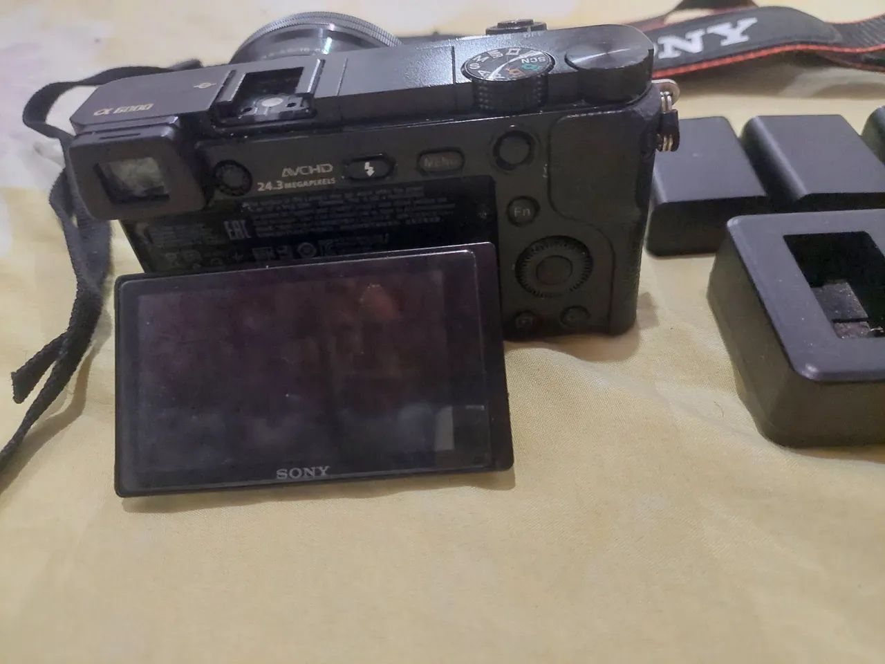 Camera Sony mirrorless a6000 - Foto 6