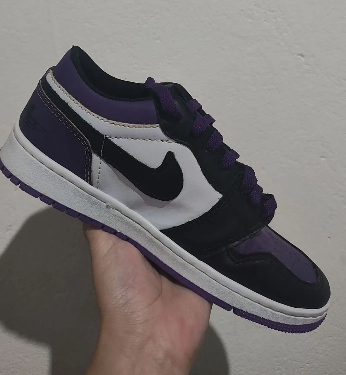 Tênis Jordan Roxo