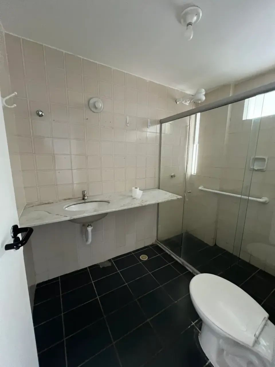 ótimo apartamento três quartos na Jatiuca - Foto 3