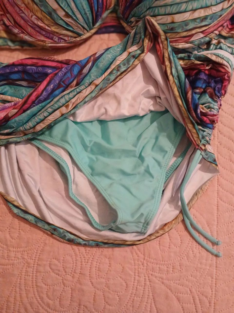Biquíni DUHUGU  colorido. com sainha. ajustável. - Foto 2