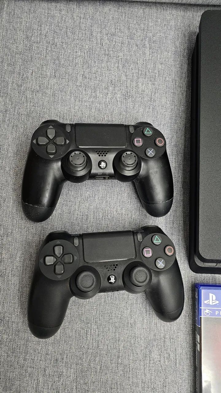 Playstation 4 - Foto 3
