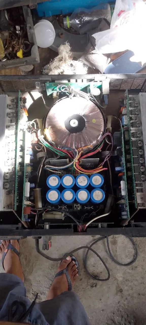Vendo amplificador crest áudio  - Foto 5