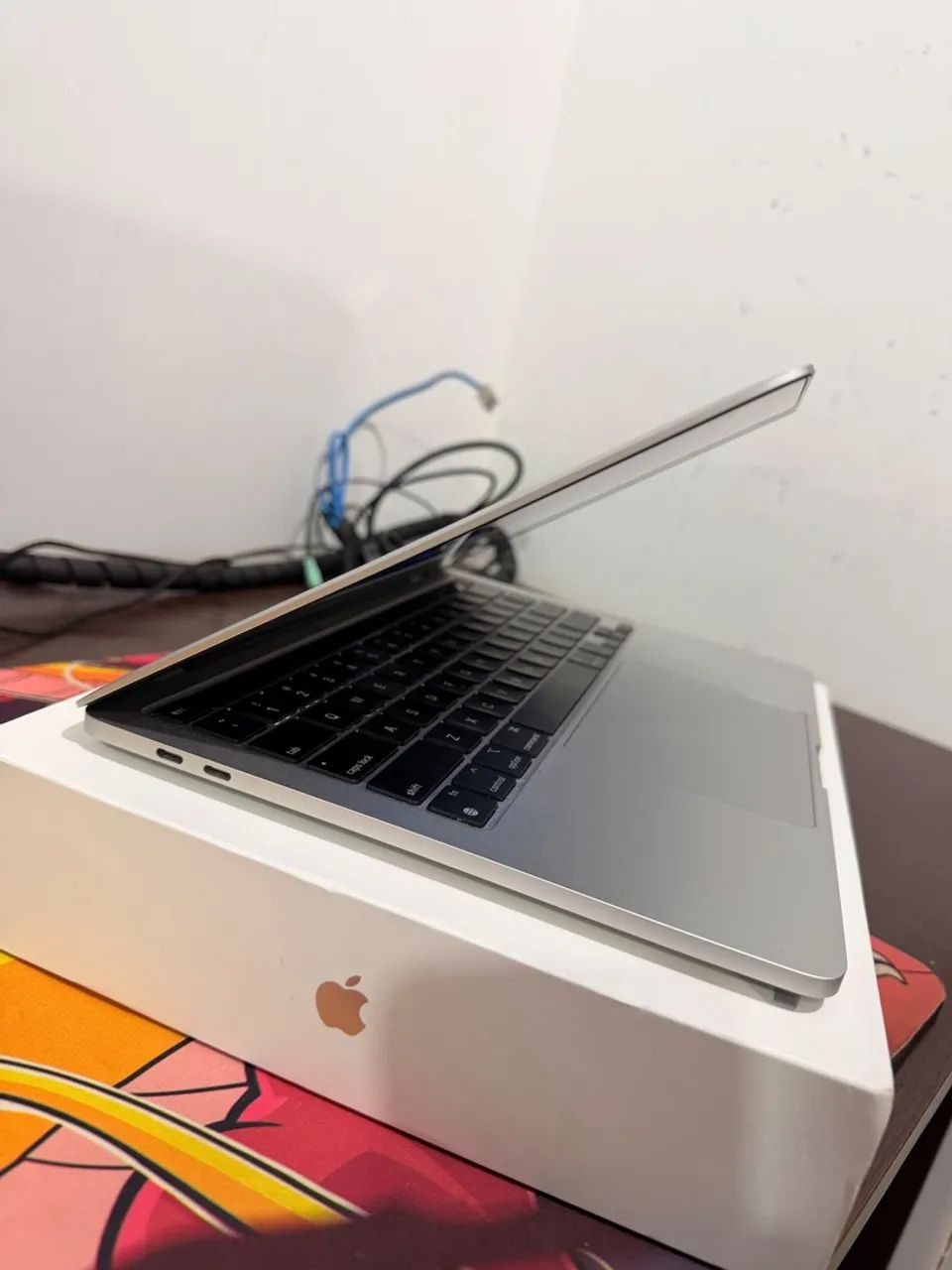 MacBook Pro M2 - Foto 3