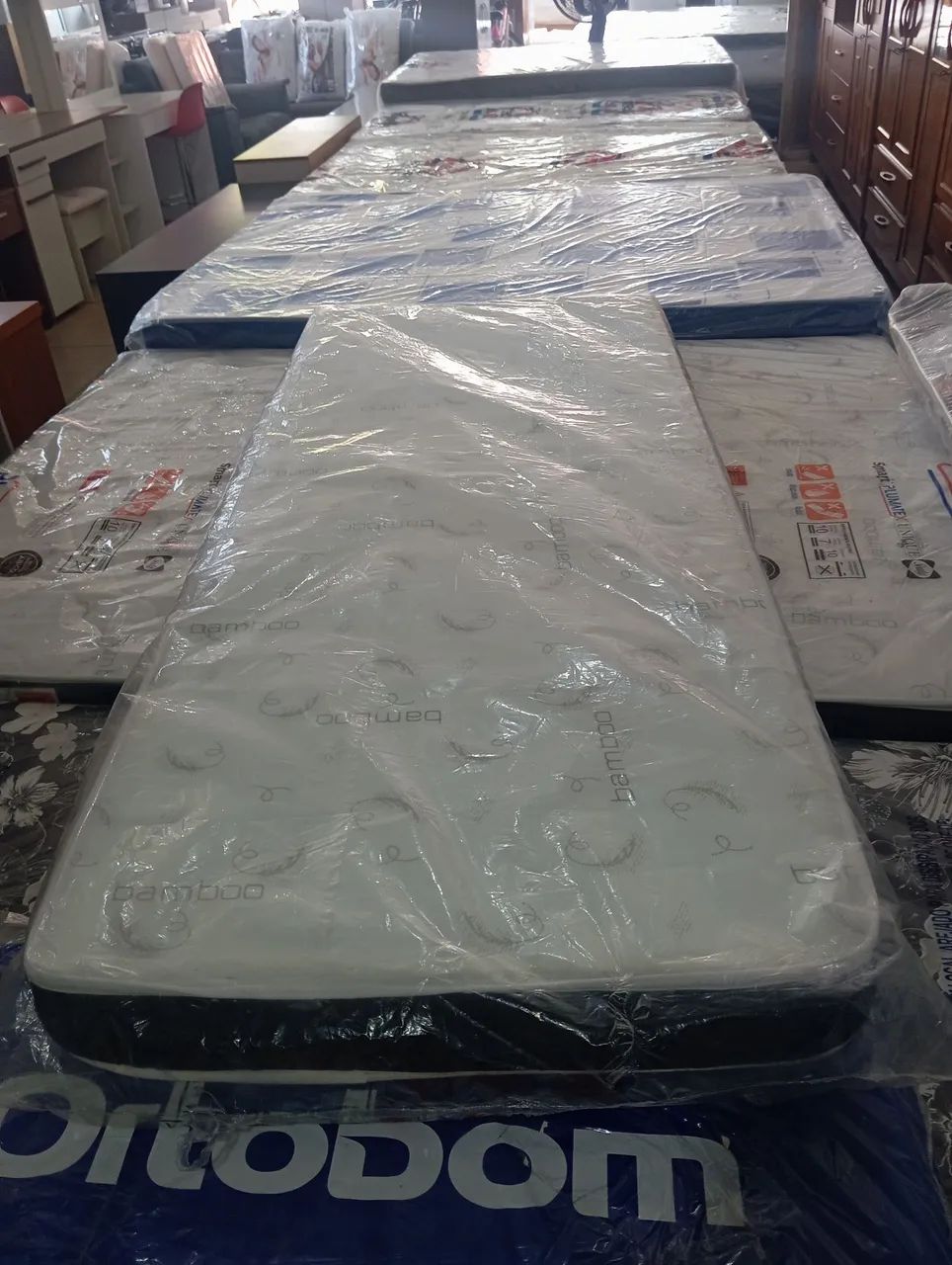 Colchão de solteiro NOVO espuma  - Foto 2