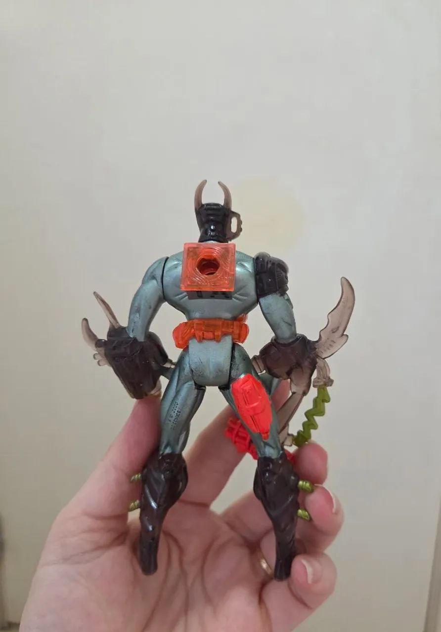 Boneco batman Beyond batlink 13 cm - Foto 2