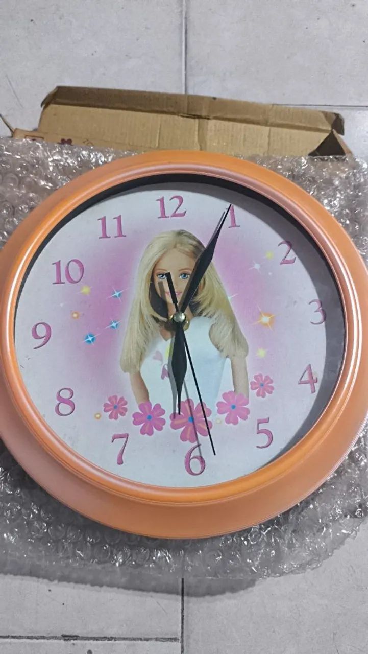 Relógio da Barbie 