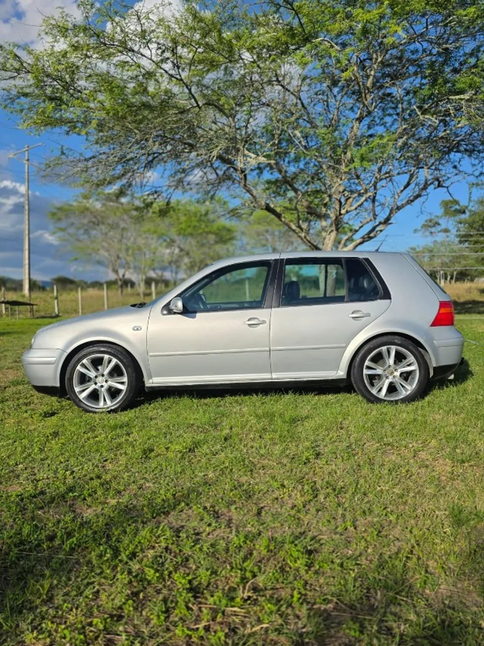 Volkswagen Golf Golf Flash 1.6 Mi/1.6 Mi Tot. Flex 8V 4p 2006