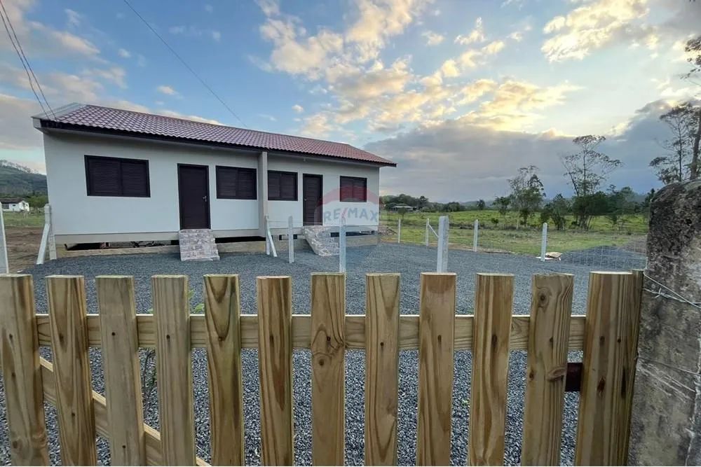 Locação de imóvel casa em Siderópolis com dois dormitórios e um banheiro - Foto 5