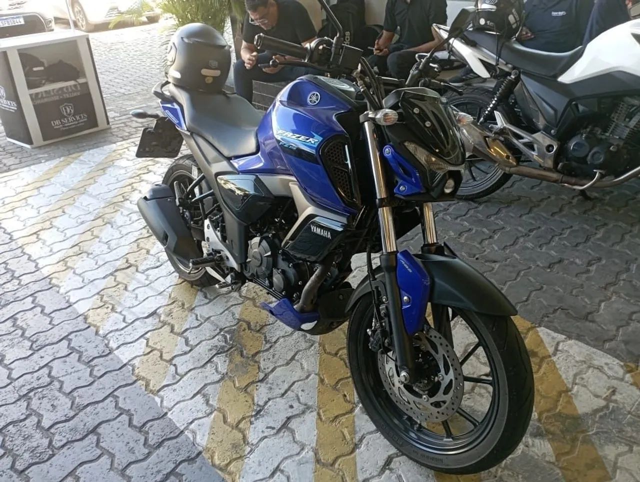 Fz 15 - 2025 - Foto 2