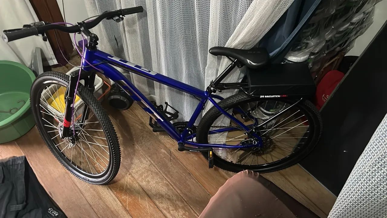 Vendo bicicleta azul aro29 - Foto 2