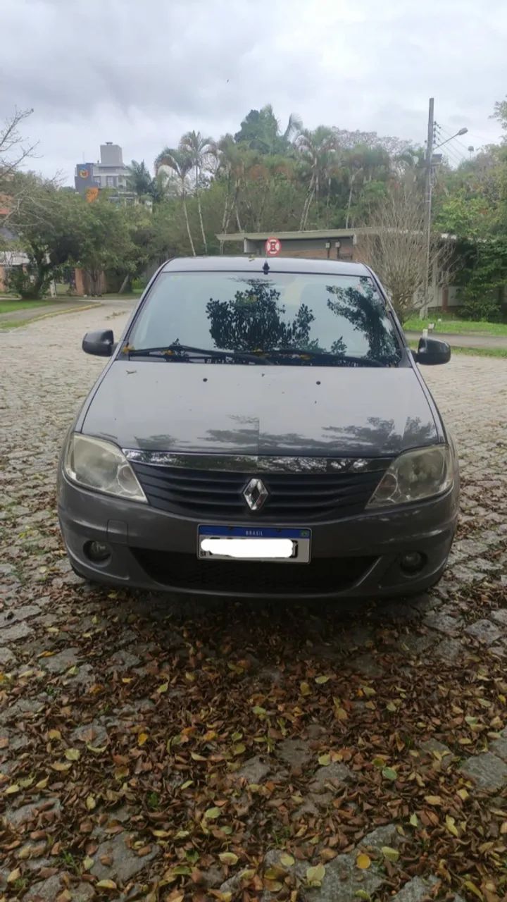 Renault Logan Expression Hi-flex 1.6 8V 4P 2013 - Foto 3