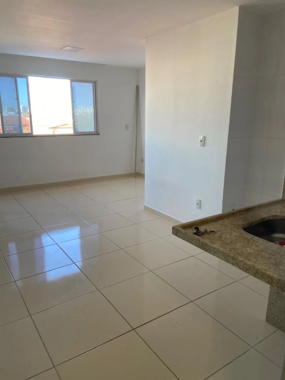 ALUGO KITNET NA FAROLÂNDIA - Foto 2
