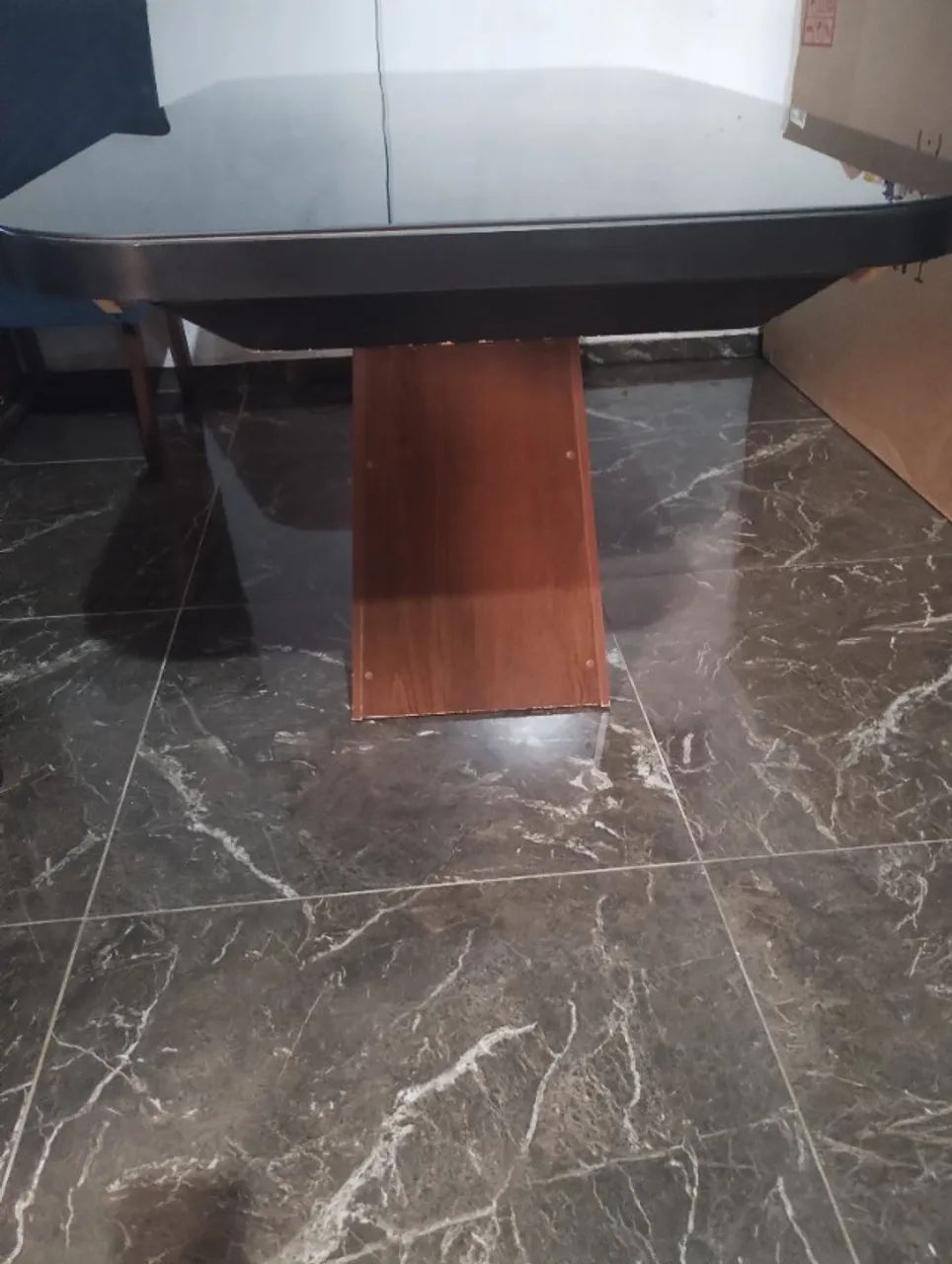 Mesa de jantar redondo 