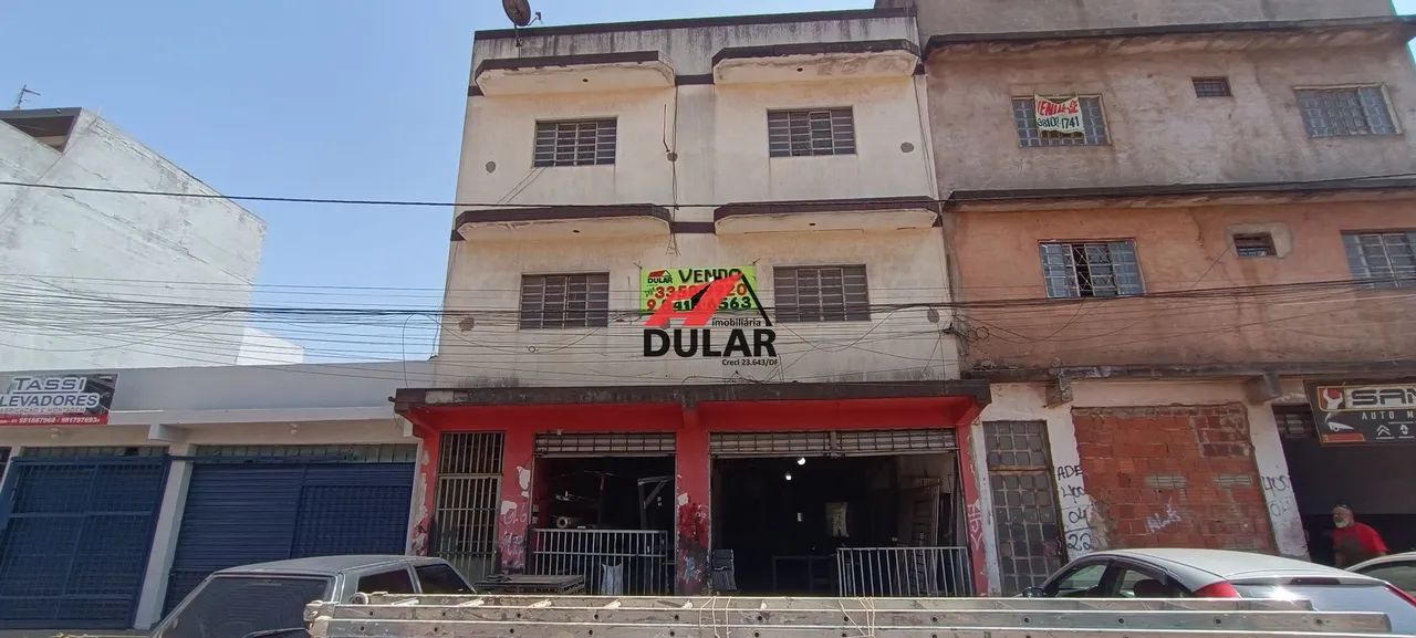 Vendo prédio, ADE 400
