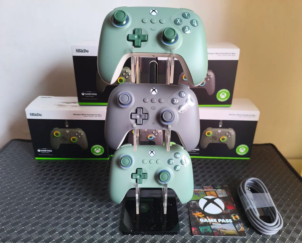Controle 8Bitdo Ultimate C Wired para Xbox e Pc 