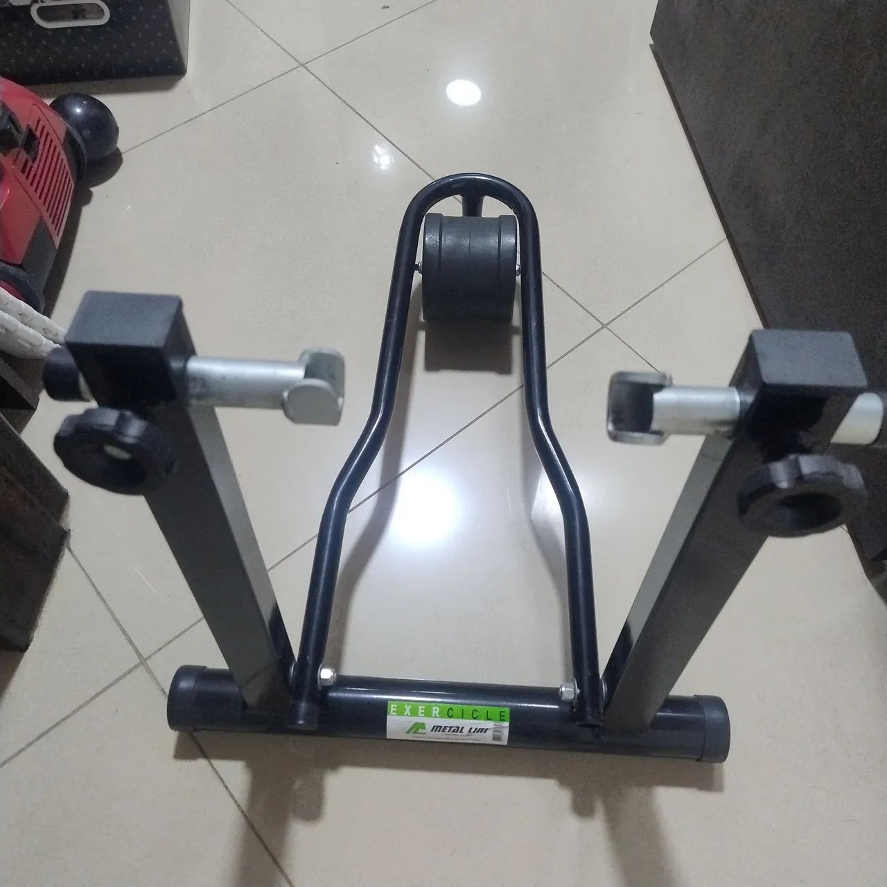 Rolo para bicicleta. Treinamento 