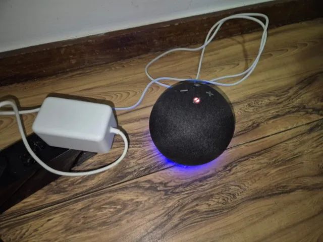 Amazon Echo Dot 4ª Geração - Alexa - Modelo B7W64E - Foto 2