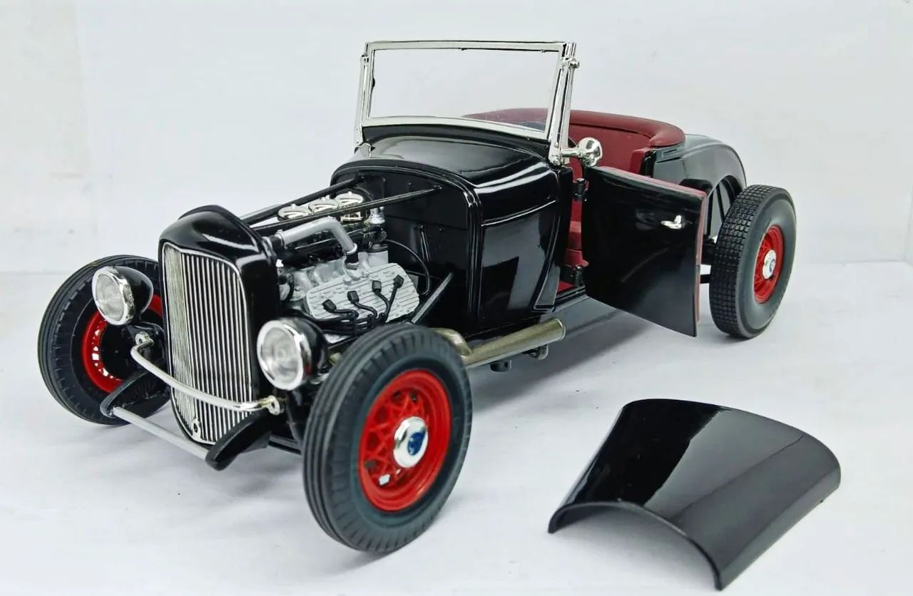 Miniatura Ford Roadster 1929 1/18 - Hobbies e coleções - Vila