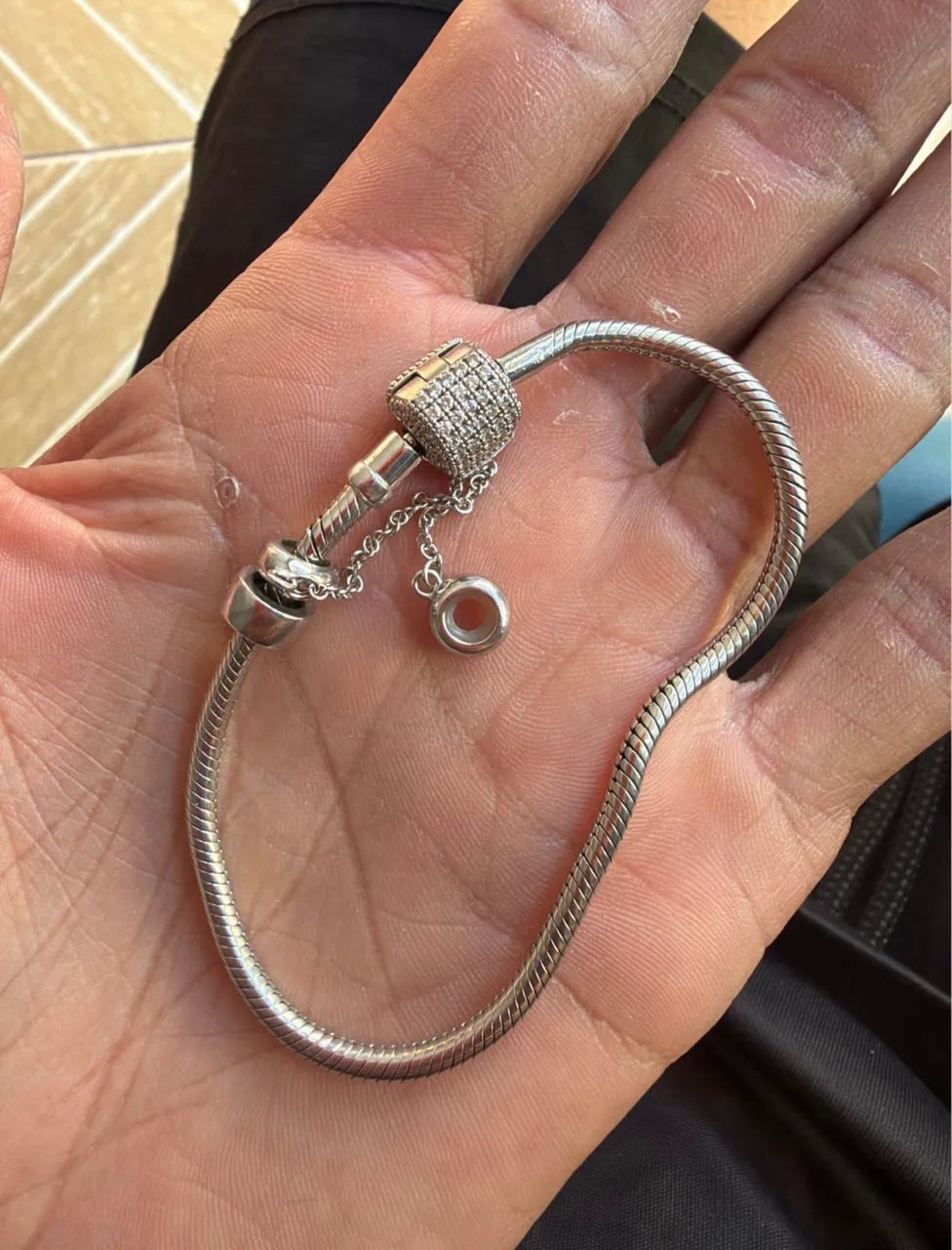 ? Pulseira Vivara em Prata 925 + Berloques ? - Foto 4