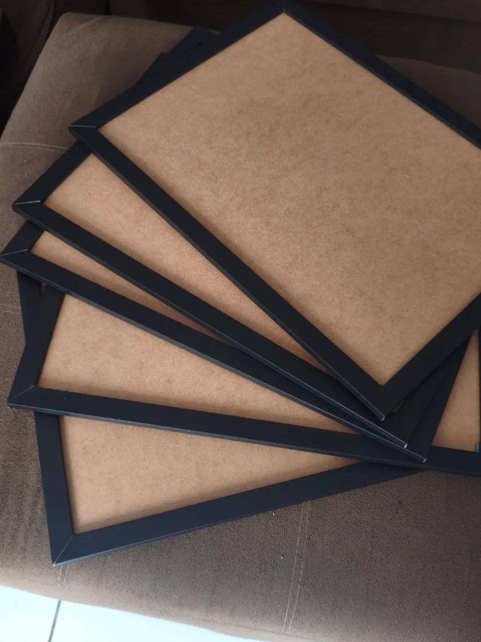 Moldura A3 sem vidro