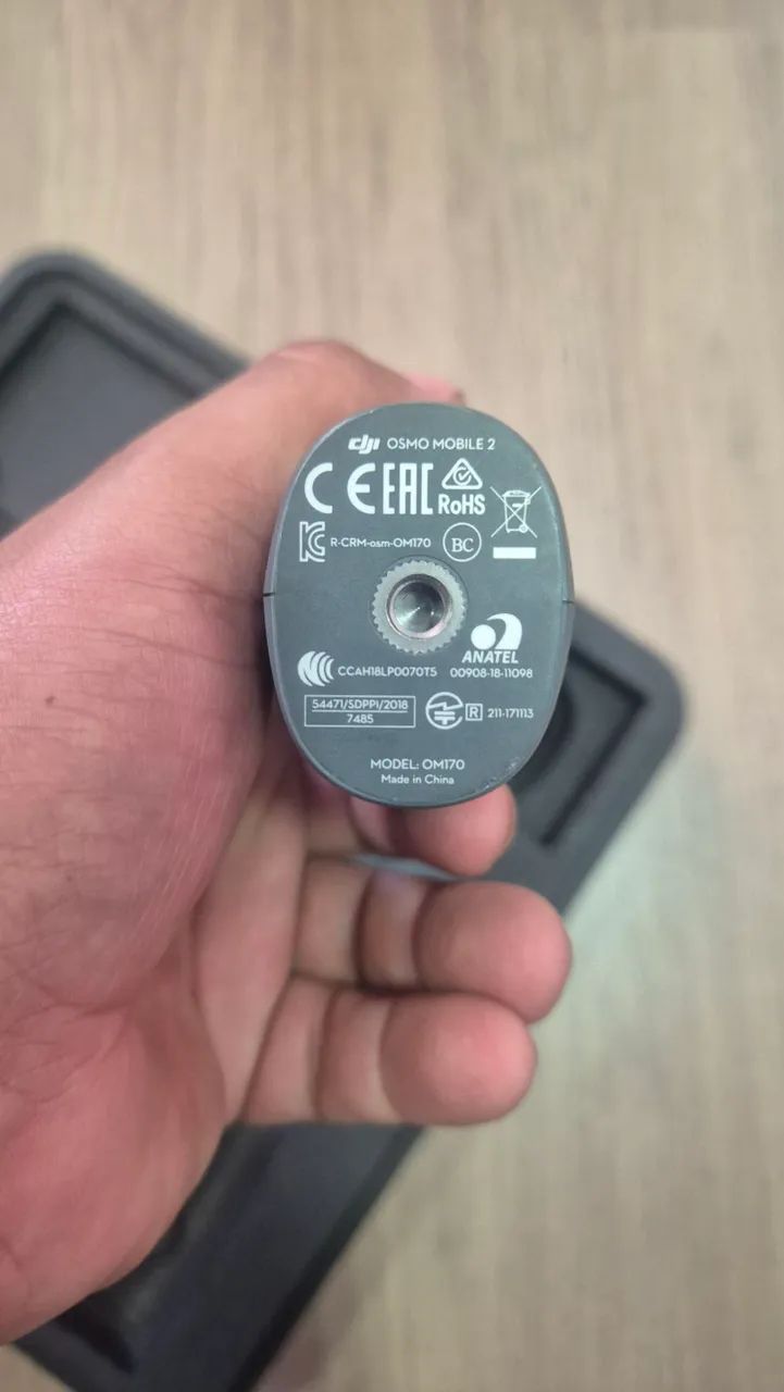 Estabilizador Gimbal DJI Osmo Mobile 2 - Original + Case de Proteção - Foto 2