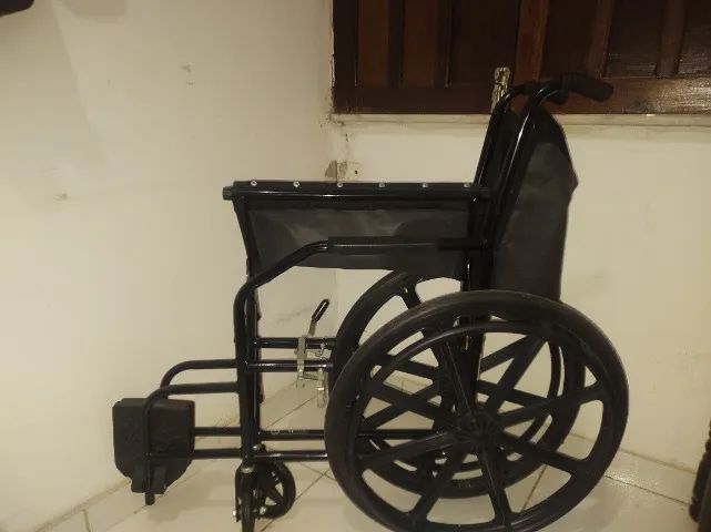 Cadeira de rodas dobrável  - Foto 2