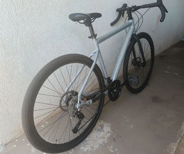 bicicleta gravel semi-nova - Foto 3