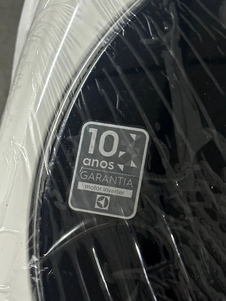 Mini Lava e Seca Electrolux 3kg Branca Compacta de Parede com Água Quente (LSE03) - 127V - Foto 2