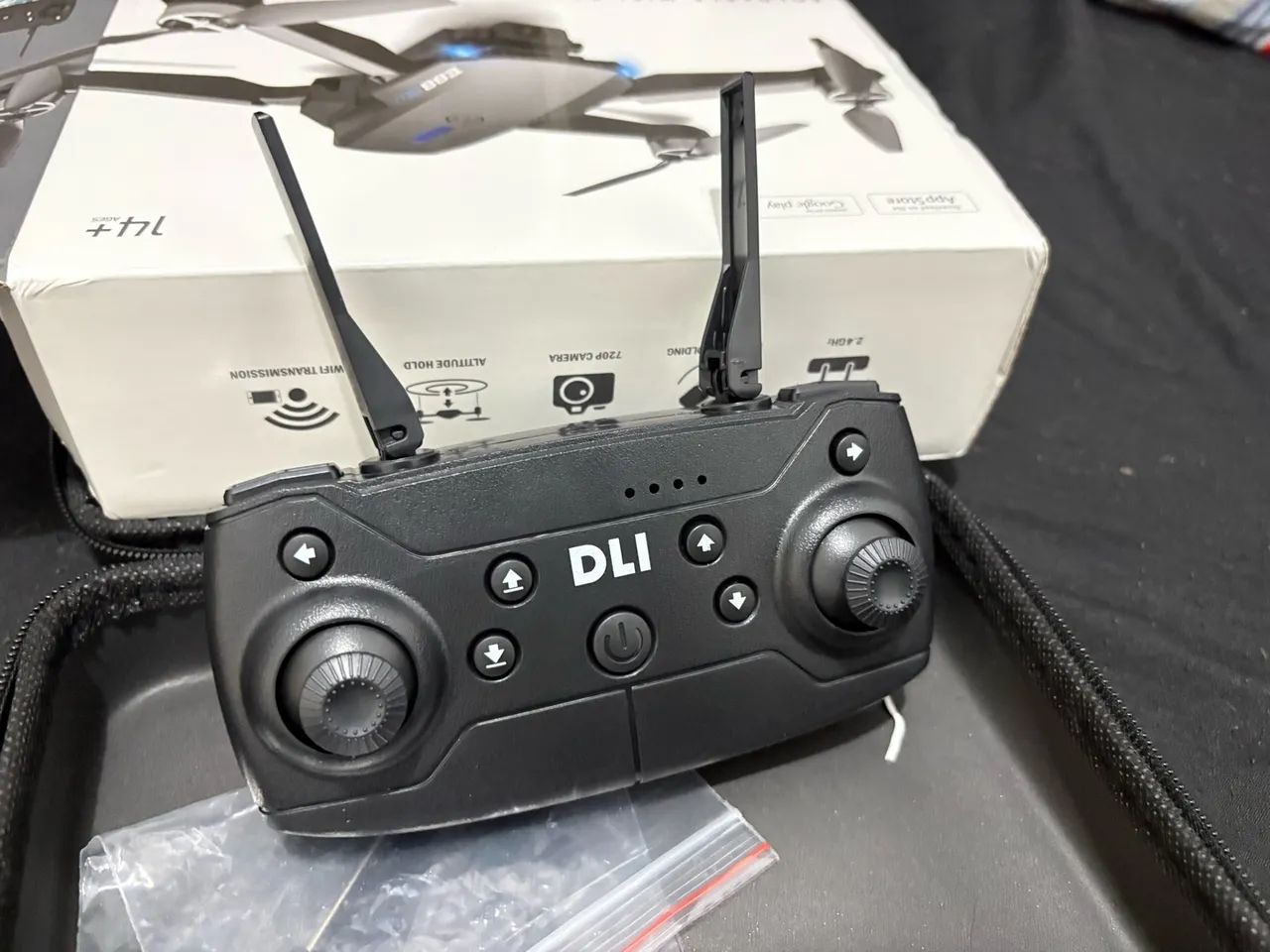 Controle para Drone DLI E88 HD - Foto 2