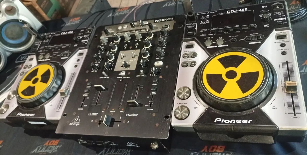 Cdj pionner 400 mas Mixer berhinger nox 404 funcionando perfeitamente  - Foto 3