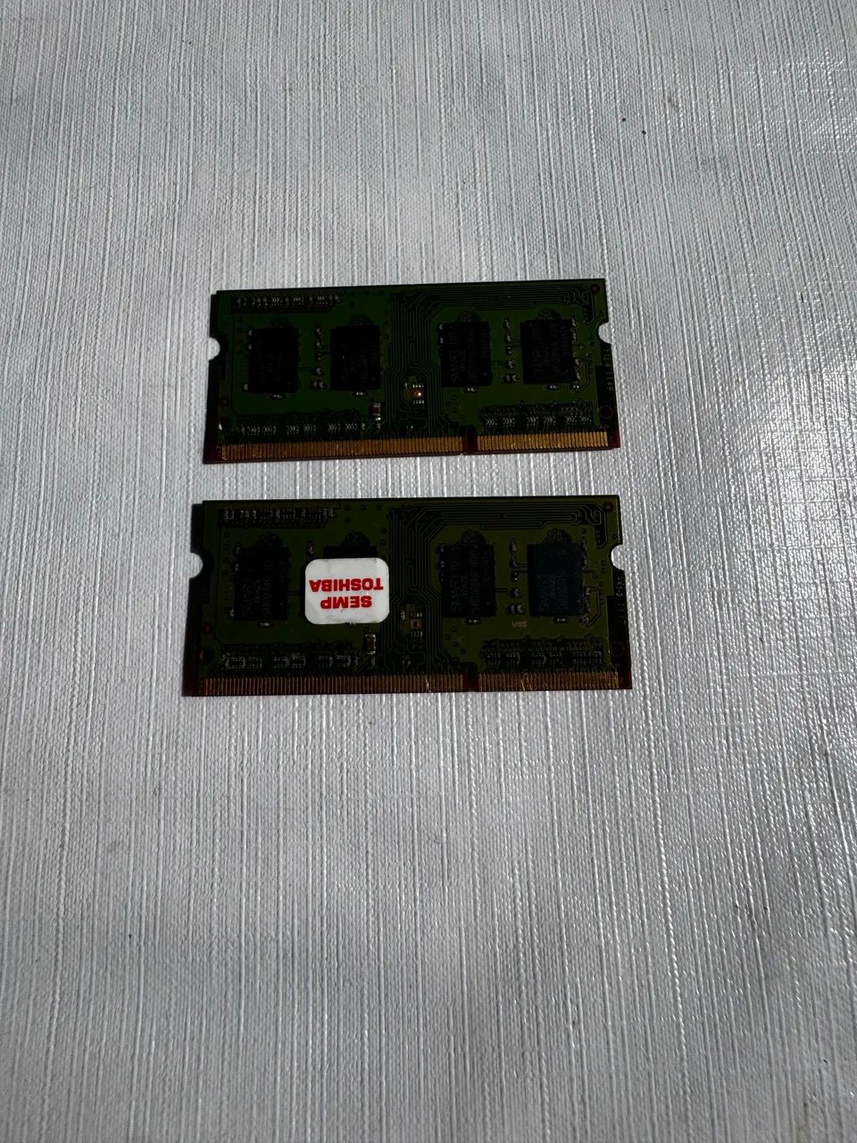 Smart memória para Notebook 2GB 1Rx8  10600s Kit c/2pçs (Usada) - Foto 5