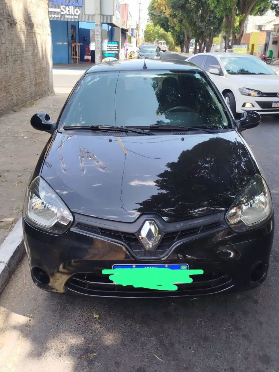 Renault Clio Clio Authentique 1.0/1.0 Hi-Power 16V 3p 2013