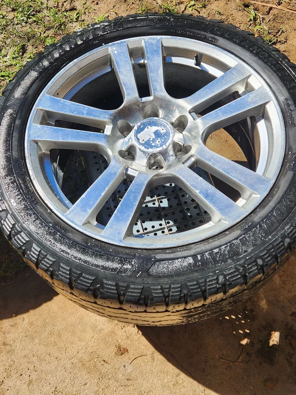 Jogo de roda Hilux  - Foto 4