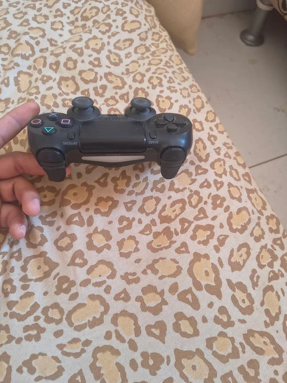 Vendo controle original ps4 - Foto 2