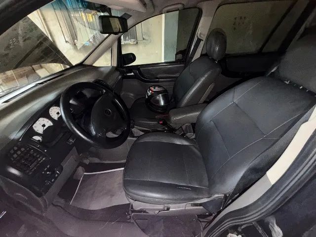 Chevrolet Zafira Zafira Eleg.2.0 MPFI FlexPower 8V 5p Aut 2006